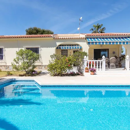Charming One-floor With Private Pool In Balcones Villa *